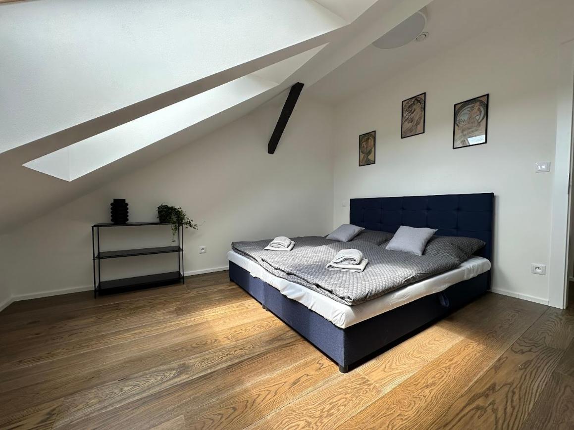 Loft Apartments Прага Екстер'єр фото