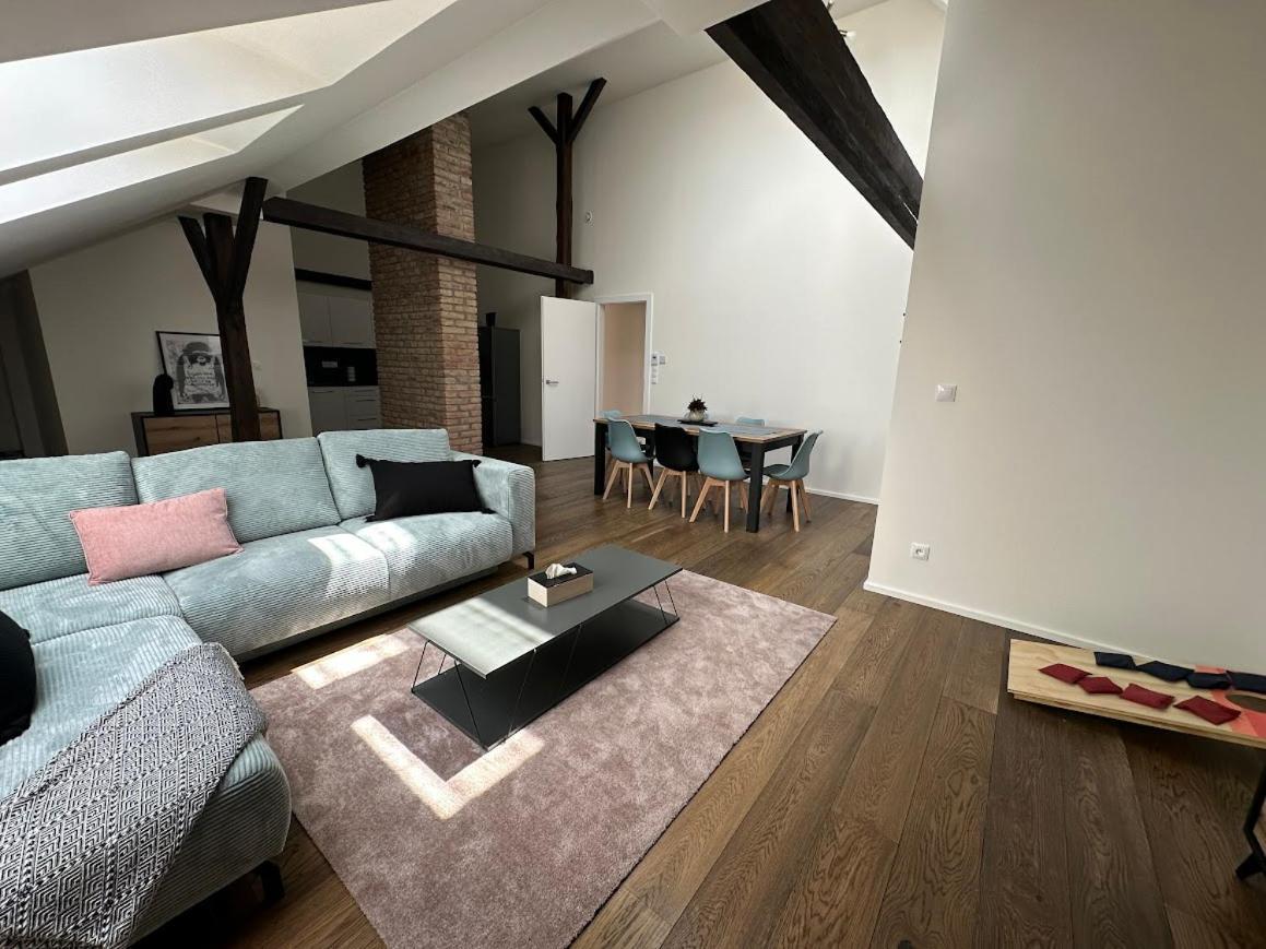 Loft Apartments Прага Екстер'єр фото